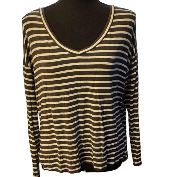 American Eagle Outfitters Soft and Sexy Striped Long Sleeve Tee XS - Picture 1 of 4